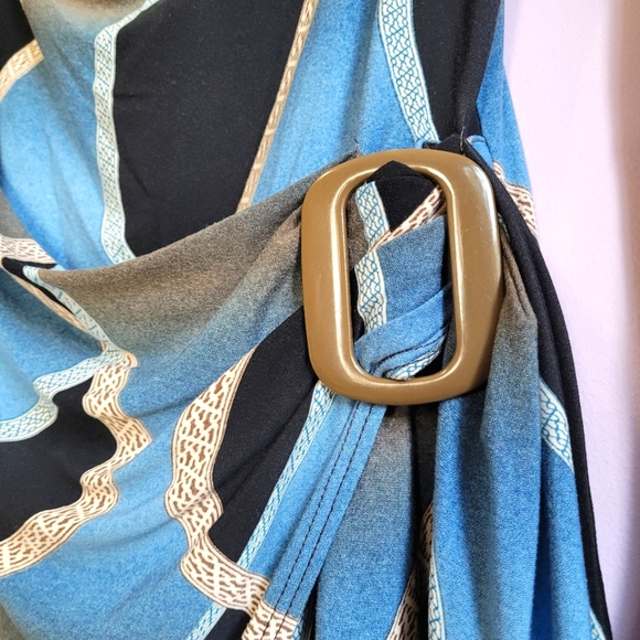 Belted Blouse - Picture 2 of 4